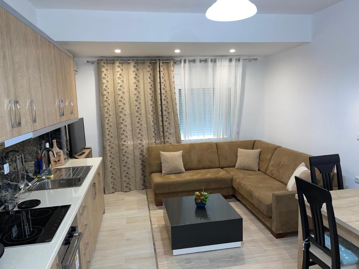 סרנדה Garden Villa Apartments מראה חיצוני תמונה