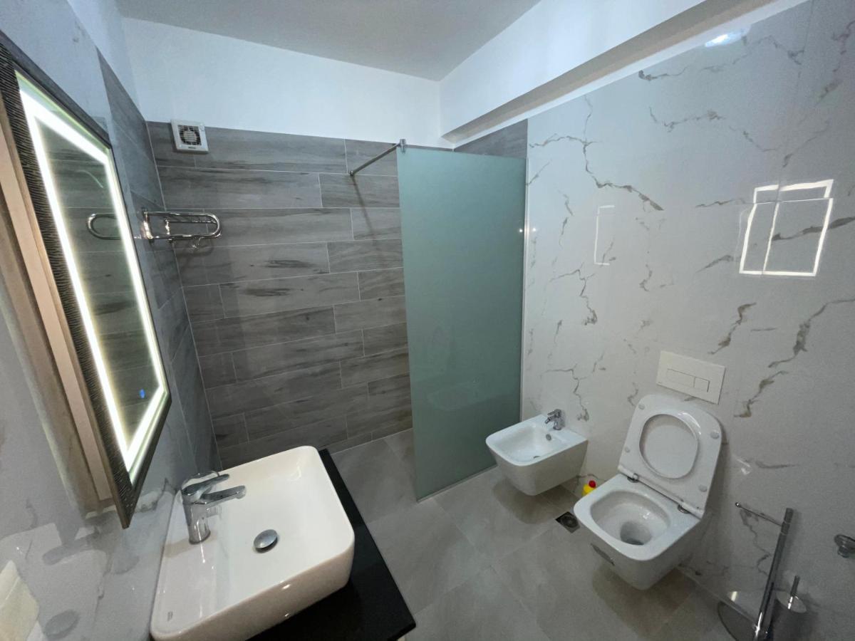 סרנדה Garden Villa Apartments מראה חיצוני תמונה