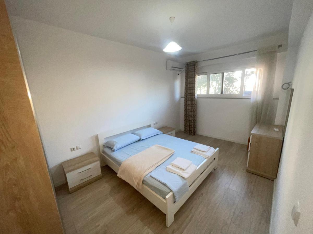 סרנדה Garden Villa Apartments מראה חיצוני תמונה