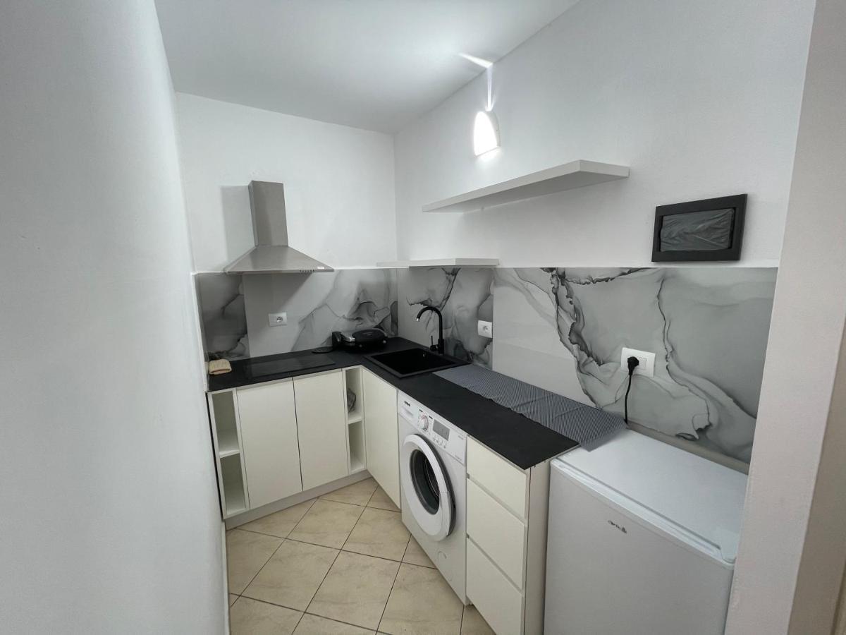סרנדה Garden Villa Apartments מראה חיצוני תמונה